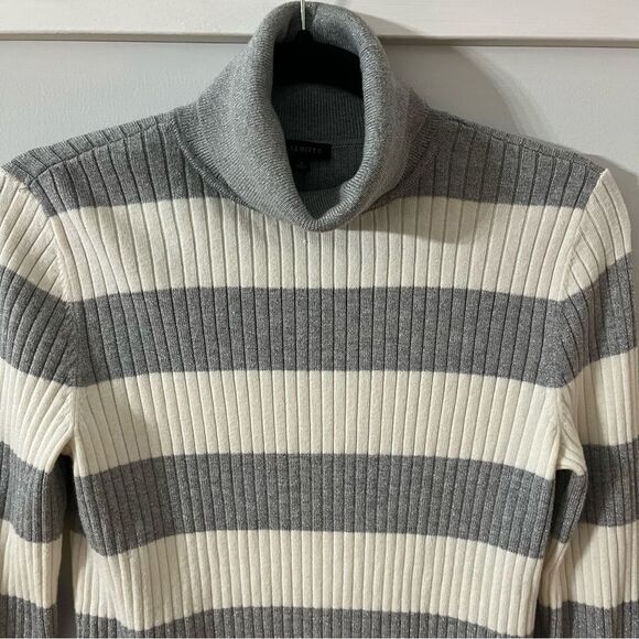 Talbots Turtleneck Sweater - Size Small - Gray & White Striped - Picture 2 of 10